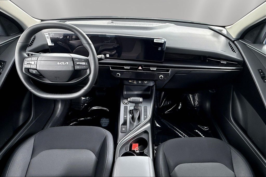 New 2027 Kia Niro LX FWD image 5