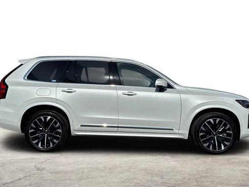 Used 2026 Volvo XC90 T8 Plus w/ Protection Package Premier image 8