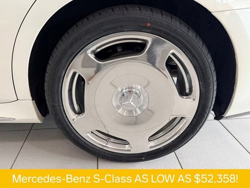 Used 2022 Mercedes-Benz S 500 4MATIC w/ AMG Line Package image 27