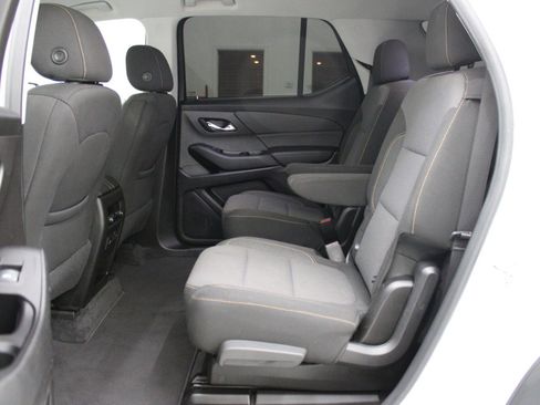 Used 2019 Chevrolet Traverse LT FWD image 8