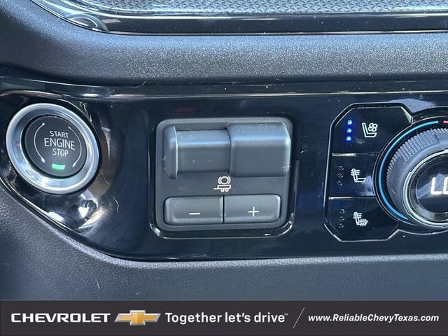 Used 2026 Chevrolet Silverado 2500 ZR2 AWD/4WD image 21