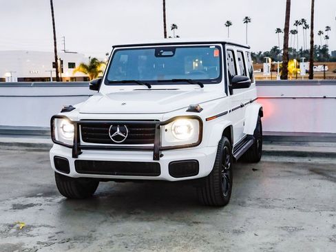 Used 2025 Mercedes-Benz G 550 image 4