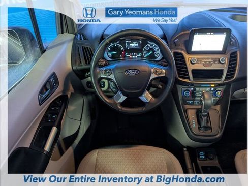 Used 2020 Ford Transit Connect XLT image 16