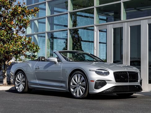 New 2026 Bentley Continental GTC image 18