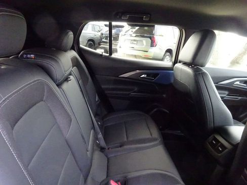 Certified 2025 Chevrolet Equinox EV LT w/ Convenience Package image 25