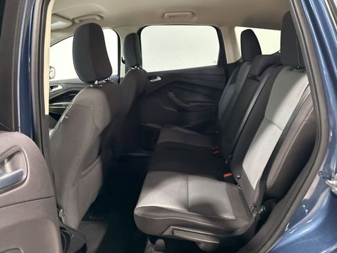 Used 2018 Ford Escape SE FWD image 30