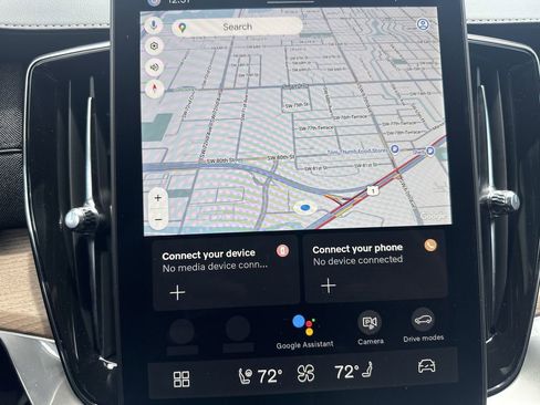 New 2026 Volvo XC90 B5 Core image 13