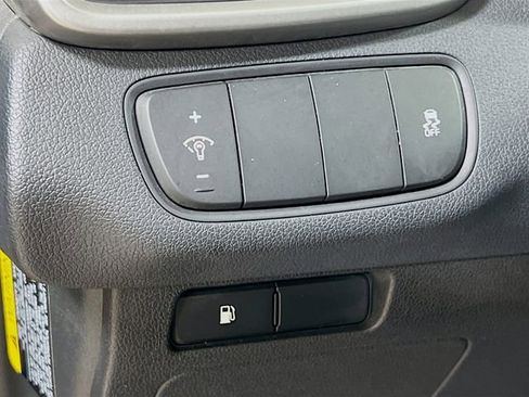 Used 2017 Kia Sorento LX w/ LX Convenience Package image 10