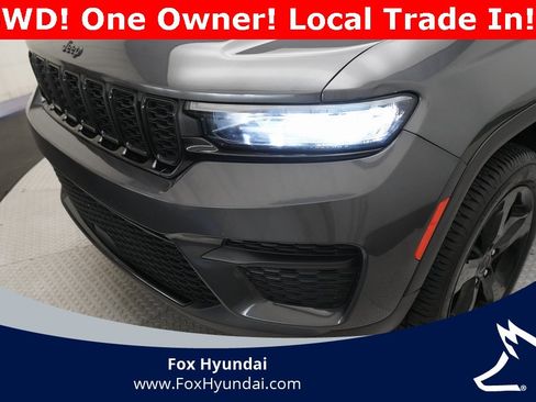 Used 2022 Jeep Grand Cherokee Altitude image 22