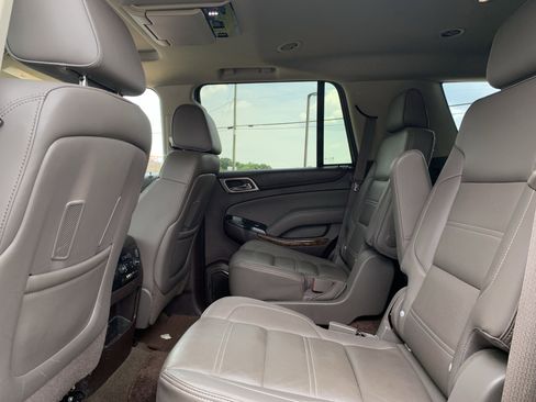 Used 2015 GMC Yukon Denali w/ Premium Package AWD/4WD image 28