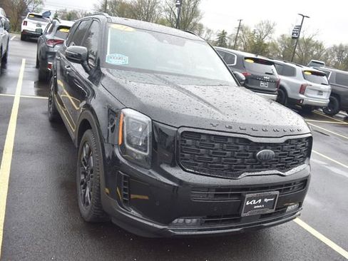 Used 2021 Kia Telluride SX w/ SX Prestige Package image 9