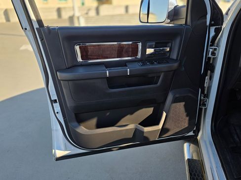 Used 2010 Dodge Ram 1500 Truck Laramie w/ Chrome Accents Group image 23