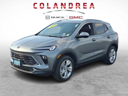Used 2025 Buick Encore GX Preferred w/ Advanced Technology Package AWD/4WD image 3