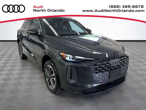 Used 2025 Audi Q5 Premium w/ Convenience Package AWD/4WD image 1