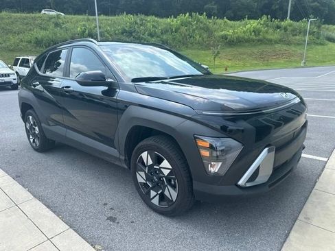 Used 2025 Hyundai Kona SEL AWD/4WD image 8