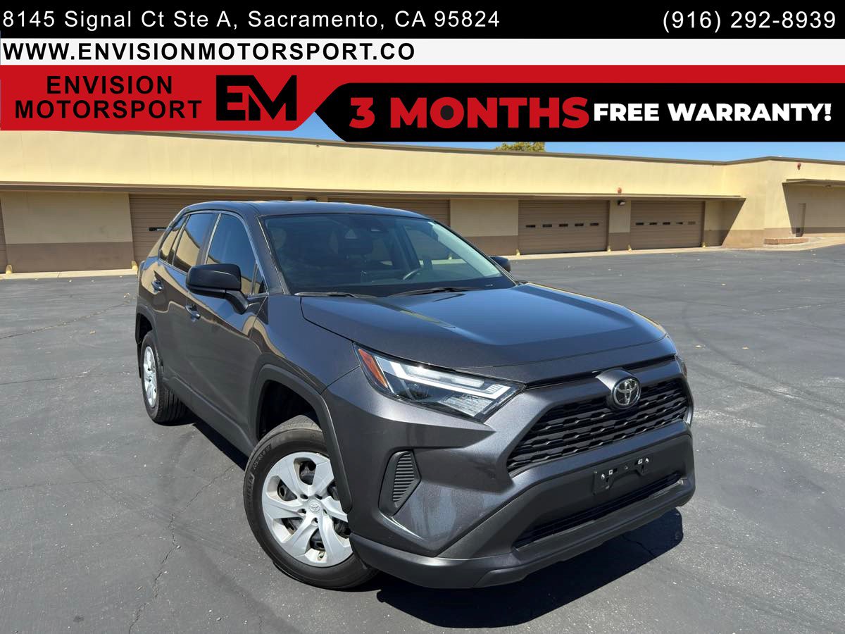 Used 2024 Toyota RAV4 LE FWD image 1