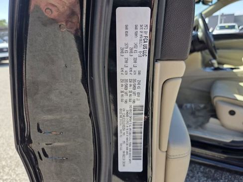 Used 2018 Jeep Grand Cherokee Overland RWD image 21