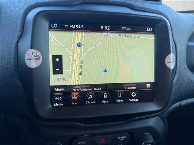 Used 2023 Jeep Renegade Latitude AWD/4WD image 13