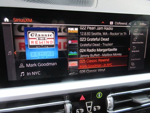 Used 2021 BMW 330i Sedan w/ Premium Package image 54