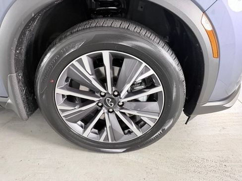 Certified 2026 INFINITI QX60 Luxe w/ Cargo Package FWD image 4
