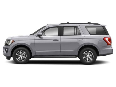 Used 2021 Ford Expedition XLT RWD image 2