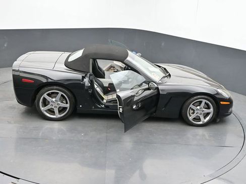 Used 2007 Chevrolet Corvette Convertible w/ Preferred Equipment Group RWD image 55