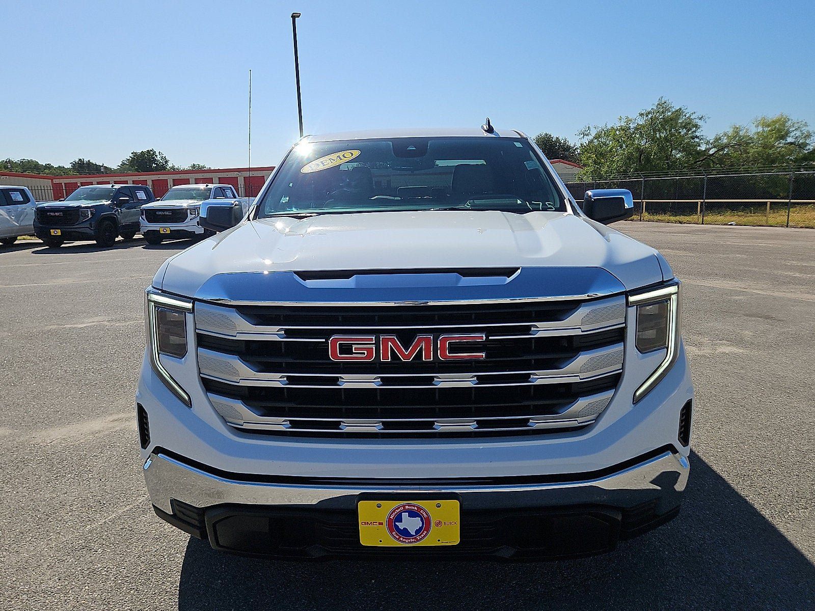 New 2026 GMC Sierra 1500 SLE RWD image 8