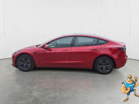 Used 2022 Tesla Model 3 image 8