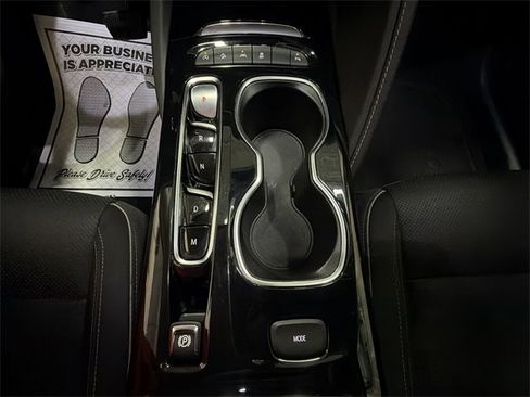 Certified 2023 Buick Envision Essence image 21