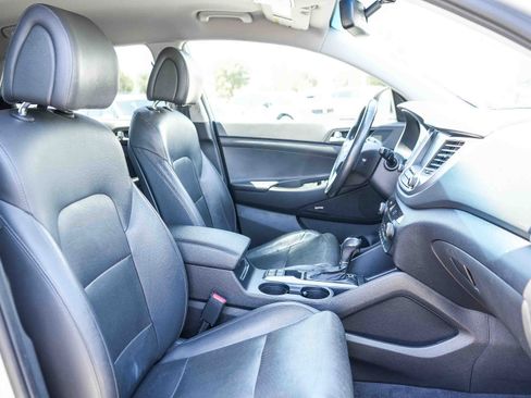 Used 2018 Hyundai Tucson SEL Plus w/ Cargo Package FWD image 17