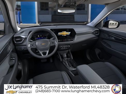 New 2026 Chevrolet TrailBlazer LT w/ Convenience Package FWD image 15