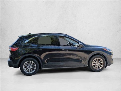 Used 2020 Ford Escape SE FWD image 4