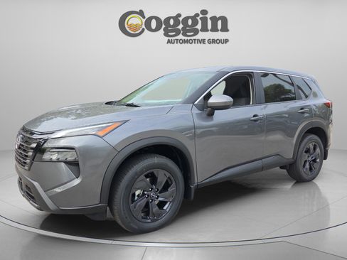 New 2026 Nissan Rogue SV FWD image 1