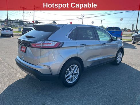 Used 2022 Ford Edge SEL AWD/4WD image 5