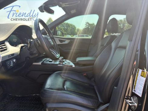 Used 2017 Audi Q7 3.0T AWD/4WD image 5