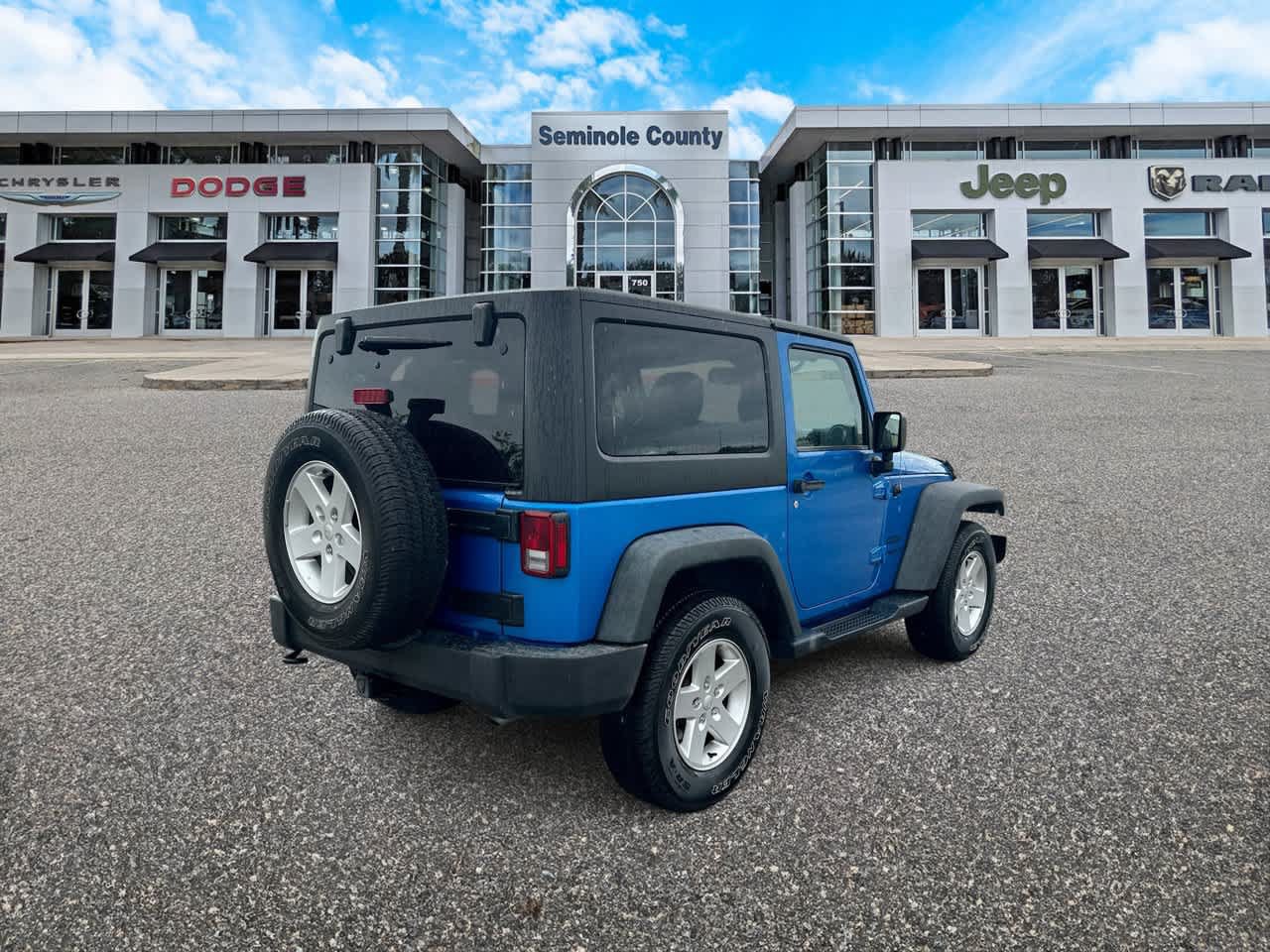 Used 2015 Jeep Wrangler Sport w/ Quick Order Package 24S AWD/4WD image 8