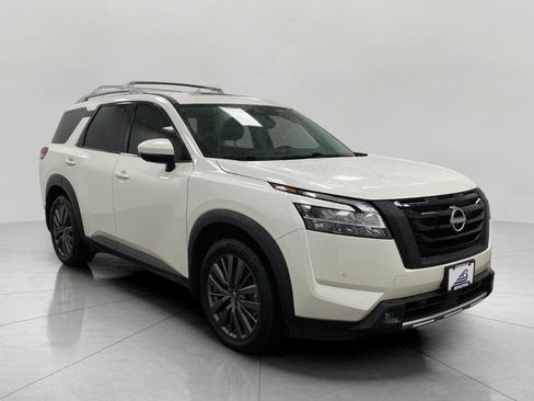 Used 2022 Nissan Pathfinder SL w/ SL Premium Package AWD/4WD image 1