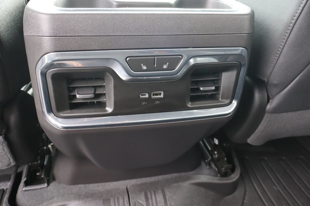 Used 2024 GMC Sierra 1500 SLT w/ SLT Premium Plus Package AWD/4WD image 20