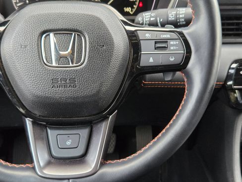 Used 2025 Honda Pilot TrailSport image 22