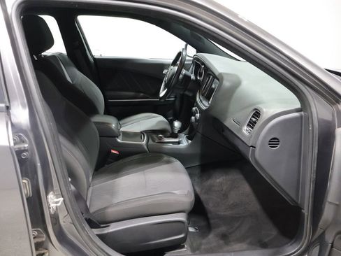 Used 2016 Dodge Charger SXT AWD/4WD image 22