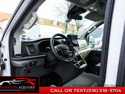 Used 2024 Ford Transit 350 XLT image 11