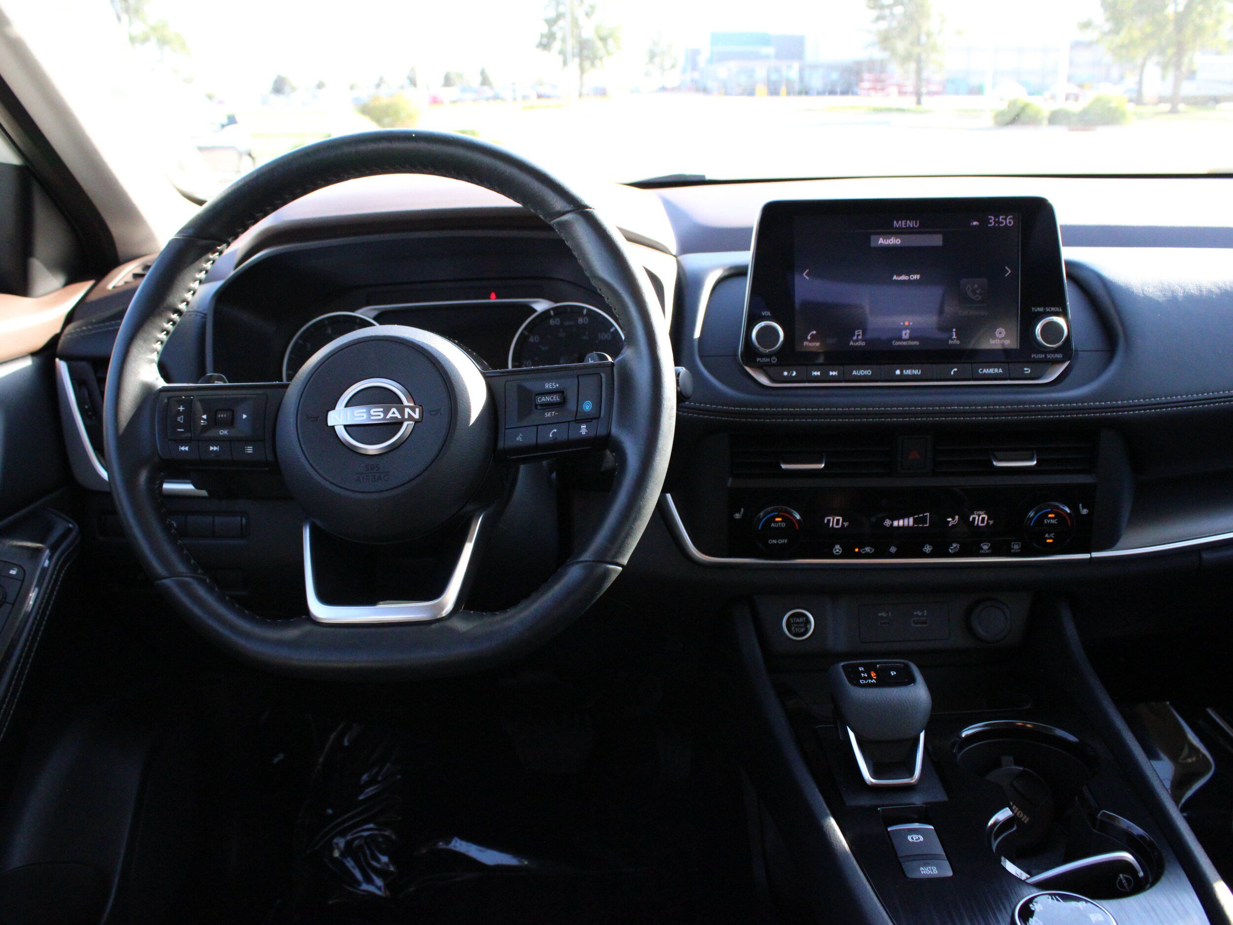 Used 2023 Nissan Rogue SV w/ SV Premium B Package AWD/4WD image 17