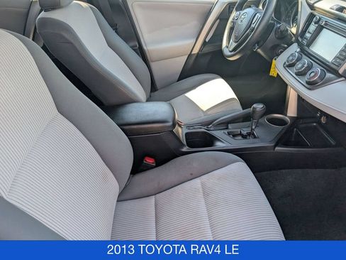 Used 2013 Toyota RAV4 LE AWD/4WD image 25