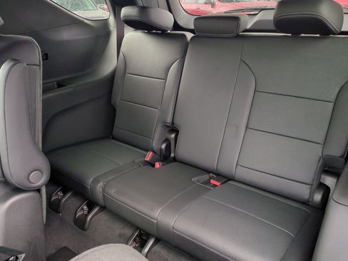 New 2025 Chevrolet Traverse LT w/ Enhanced Driving Package image 35