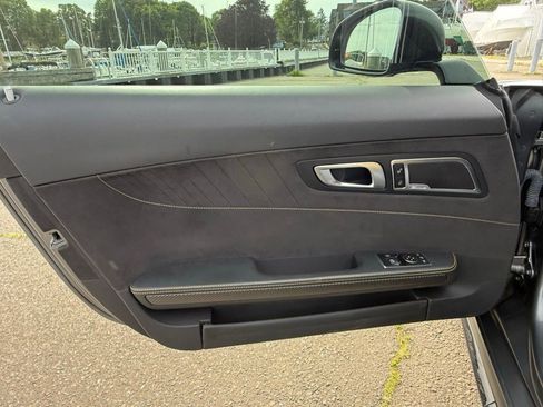 Used 2019 Mercedes-Benz AMG GT R image 14