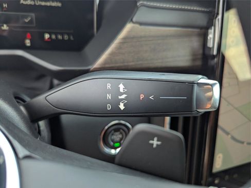 New 2026 GMC Acadia Denali Ultimate w/ LPO, All-Weather Package image 14