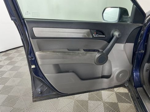 Used 2010 Honda CR-V LX image 11