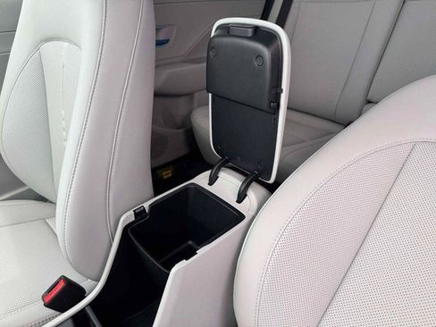 New 2026 Hyundai Kona Limited FWD image 19