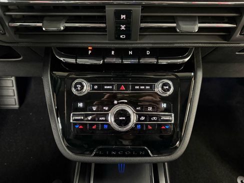 Used 2020 Lincoln Corsair Reserve w/ Equipment Group 201A image 29