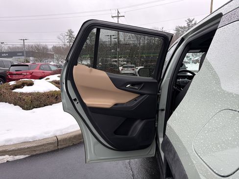 Certified 2026 Chevrolet Equinox ACTIV w/ Convenience Package III image 29